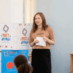 Программа «Мост дружбы» для школьников, изучающих русский язык, продолжается в Таджикистане