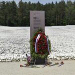 Церемония возложения цветов на территории Музея – Места Памяти «Собибор»
